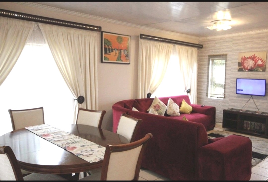 3 Bedroom Property for Sale in Bisho Gardens Eastern Cape